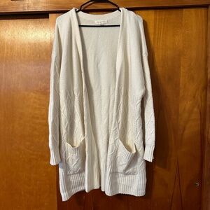 Macy’s Treasure and Bond Brand New Cardigan